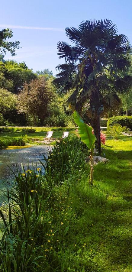 Le Vieux Moulin Gites - A Charming Stone Cottage With Garden View And Seasonal Pool Guegon Exterior foto